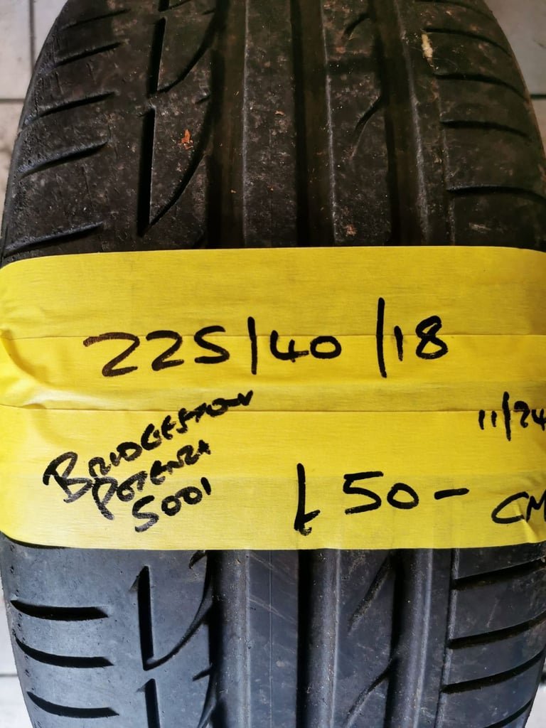 225 / 40 / 18 BRIDGESTONE POTENZA S001 TYRE - FITTING AVAILABLE