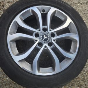 17" GENUINE MERCEDES C / E CLASS ALLOY WHEELS / TYRES