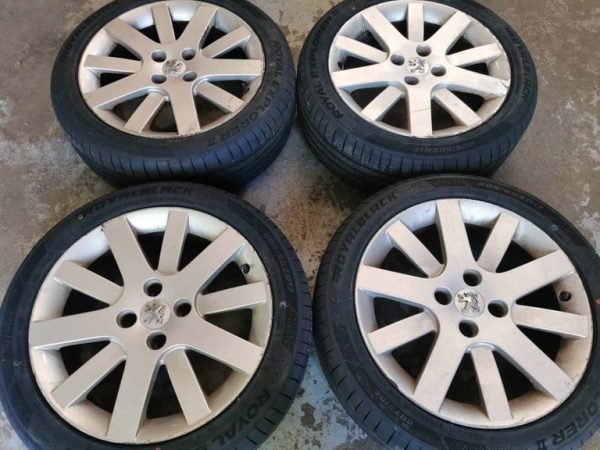 17" PEUGEOT GT HOCKENHEIM ALLOY WHEELS / NEW TYRES - Image 1