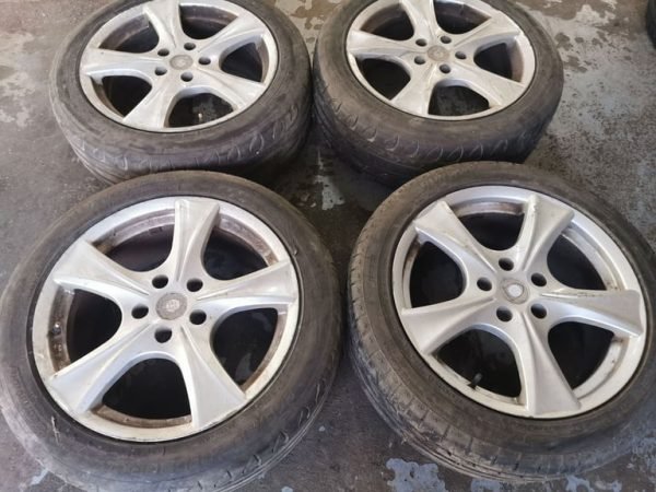 18" CALIBRE TREK ALLOY WHEELS / TYRS - 5 X 118 FITMENT - VUXHALL VIVARO / RENAULT TRAFIC - Image 1