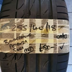 255 / 40 / 18 BRIDGESTONE POTENZA S001 RUN FLAT TYRES - TWO AVAILABLE