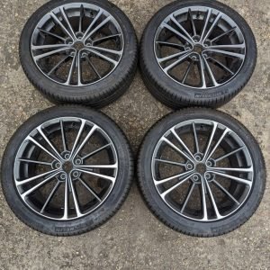 17" SUBARU BRZ / TOYOTA GT86 WHEELS / TYRES - AS NEW