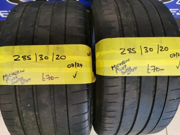 285 / 30 / 20 MICHELIN PILOT SUPER SPORT TYRES - TWO AVAILABLE - Image 1