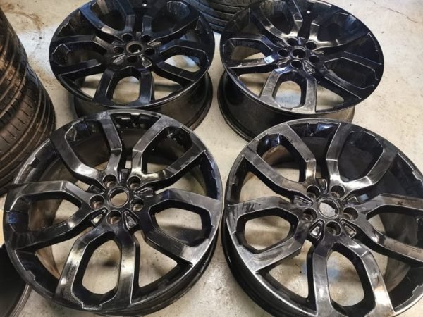 22" GENUINE LAND ROVER STYLE 5004 ALLOY WHEELS - Image 1