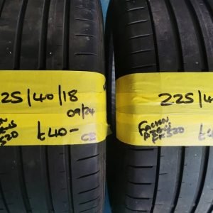 225 / 40 / 18 FALKEN AZENIS TYRES - TWO AVAILABLE