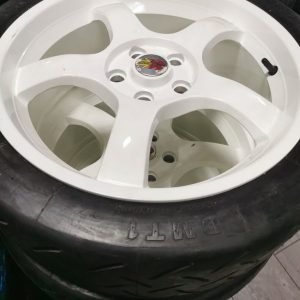18"MOMO CORSE ALLOY WHEELS / NEW TYRES 5 X114.3