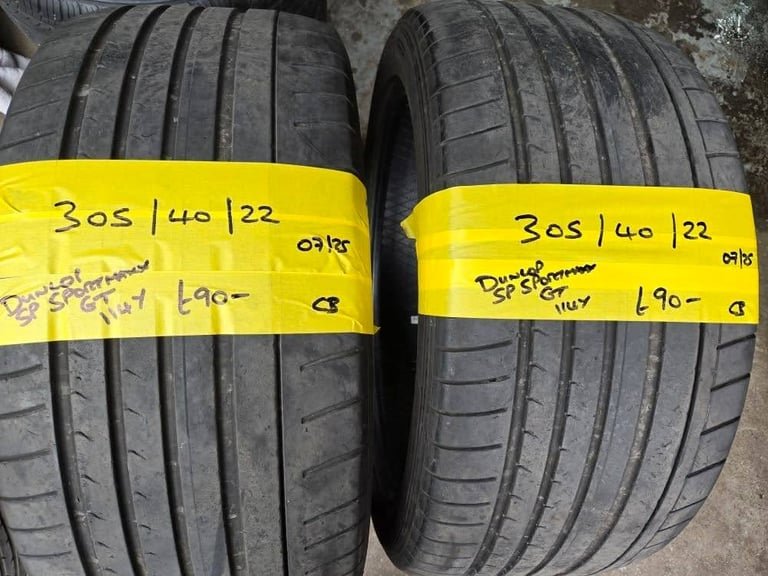 image-429.jpeg 305 / 40 / 22 DUNLOP SP SPORTMAXX GT TYRES - TWO AVAILABLE - Image 1