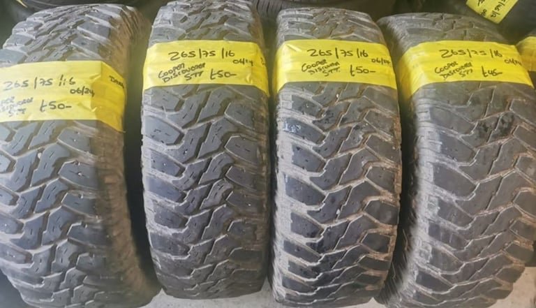 265 / 75 / 16 COOPER DISCOVERER A / T TYRES - FOUR AVAILABLE
