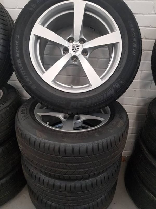 18" GENUINE PORSCHE MACAN S ALLOY WHEELS / TYRES - Image 1