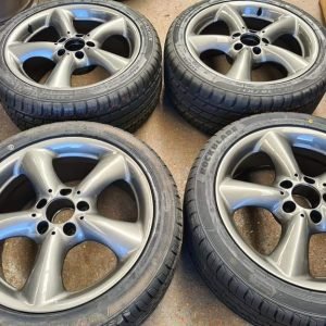 17" GENUINE MERCEDES CLK ADHARAZ ALLOY WHEELS / NEW TYRES