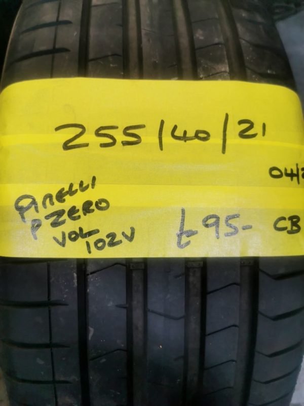 255 / 40 / 21 PIRELLI PZERO VOL TYRE - FITTING AVAILABLE - Image 1