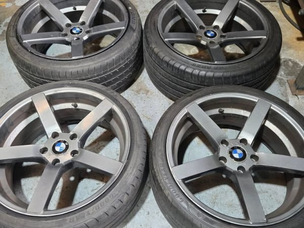 19" BMW CONCAVE ALLOY WHEELS / TYRES - Image 1