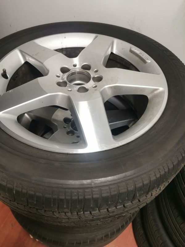 19" GENUINE MERCEDES ML AMG WHEELS / TYRES - Image 1