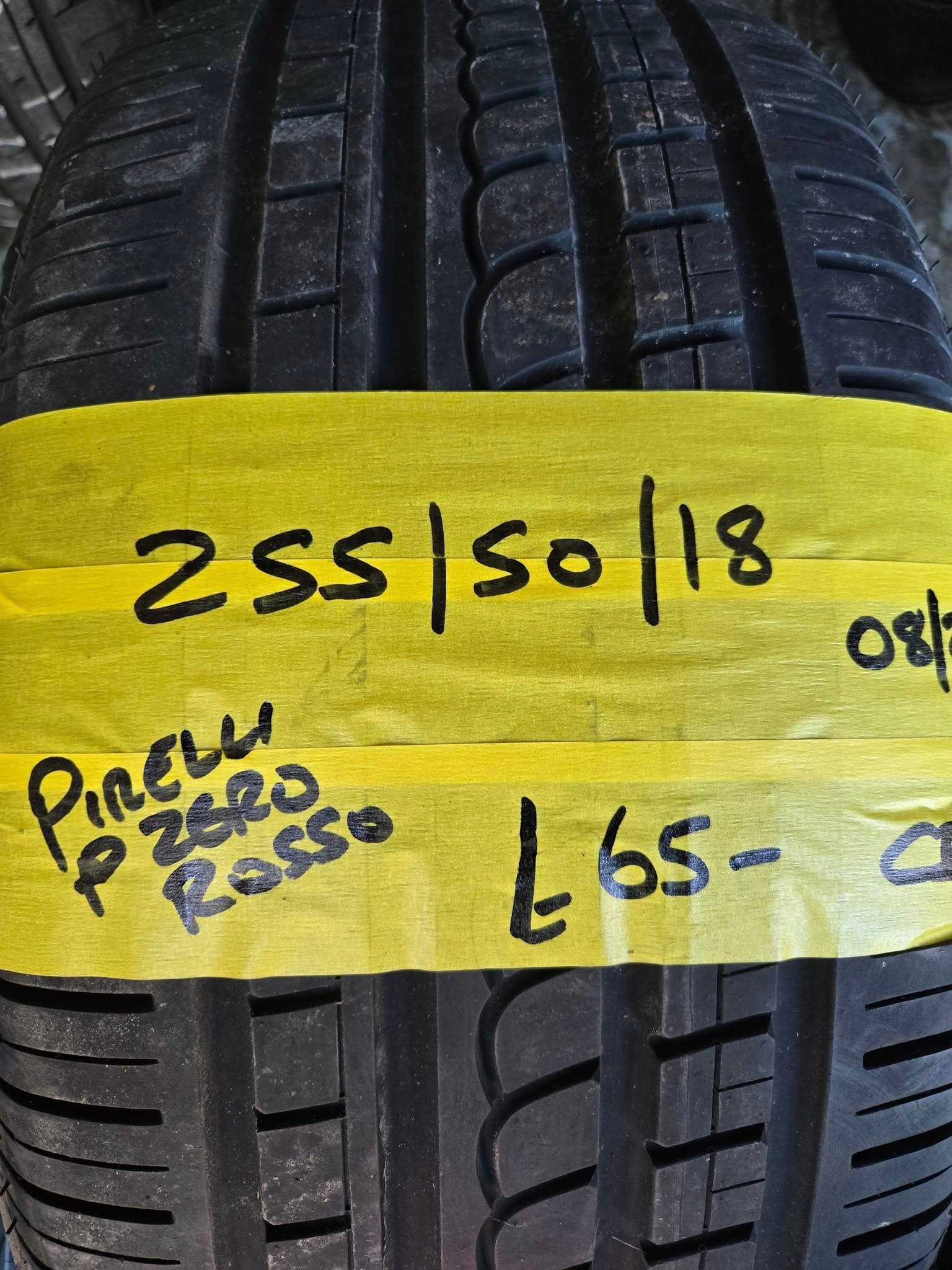 255 50 18 PIRELLI 255 / 50 / 18 PIRELLI P ZERO ROSSO TYRE - Image 1