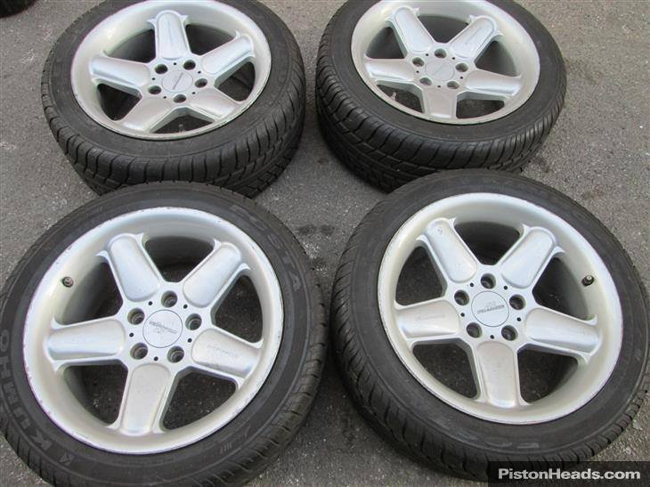 509615888_10068109503309677_5726419409376351295_n 17" GENUINE AC SCHNITZER ALLOY WHEELS / TYRES - E30 M3 - Image 1