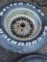 15" CHEVROLET WIRE WHEELS - Image 3