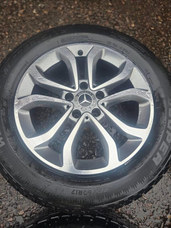 17" MERCEDES VITO ALLOY WHEELS / TYRES - Image 6
