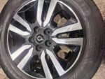 17" GENUINE RENAULT TRAFIC SPORT ALLOY WHEELS / TYRES - Image 4