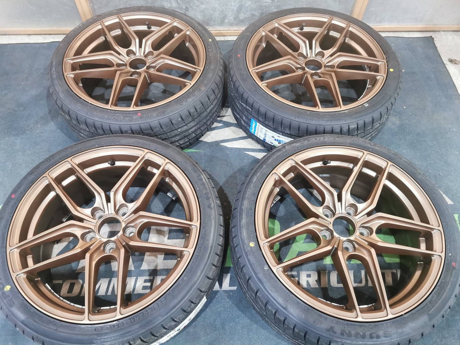 1 18" BOLA B11 ALLOY WHEELS / NEW TYRES 5 X 112 FITMENT AUDI / VOLKSWAGEN - Image 1