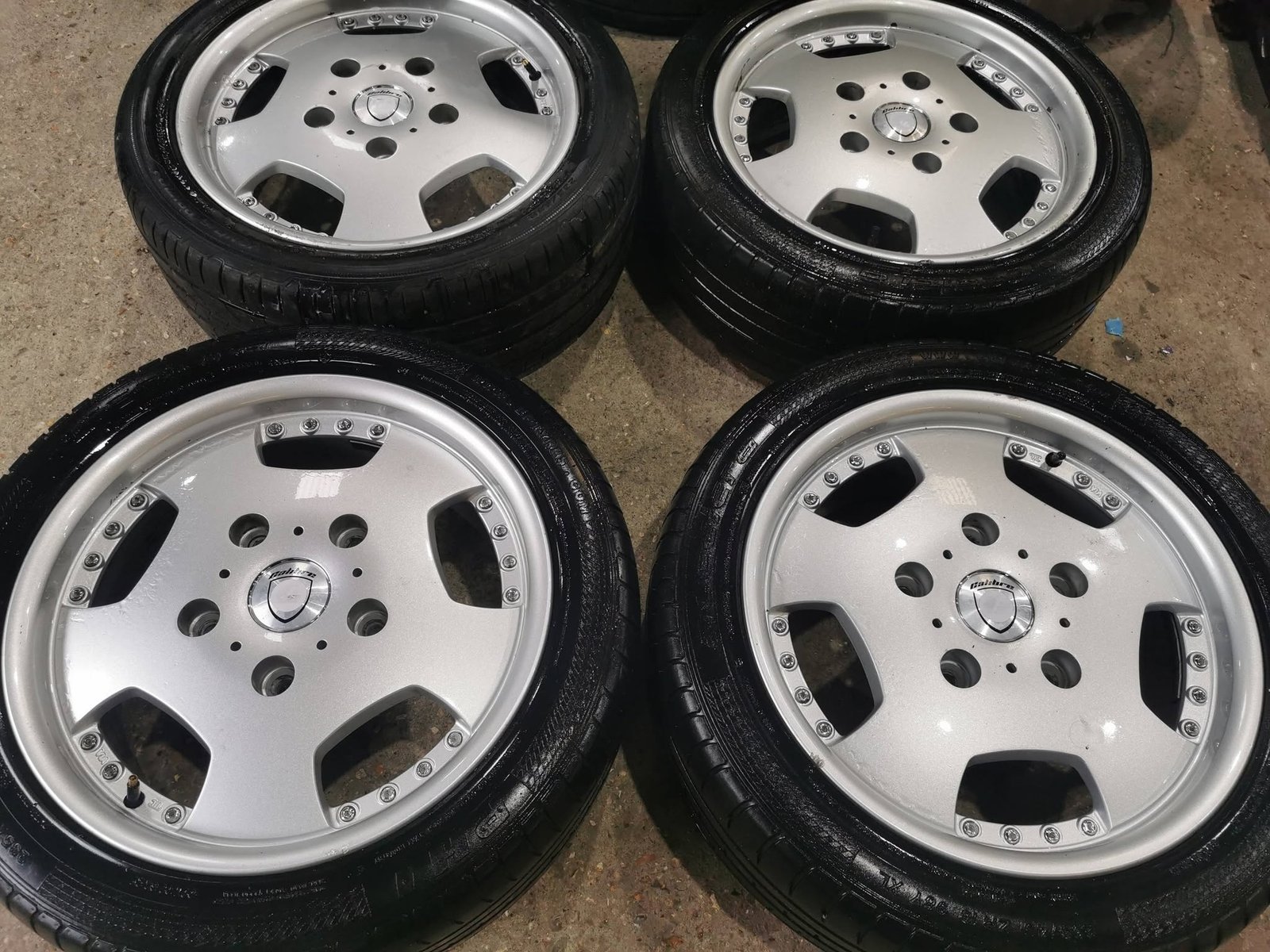 1 18" GENUINE CALIBRE LTA ALLOY WHEELS / TYRES - 5 X 160 - TRANSIT FITMENT - Image 1
