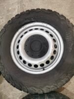 16" VOLKSWAGEN T5 SWAMPER WHEELS / TYRES - 235 / 70 / 16 - Image 6