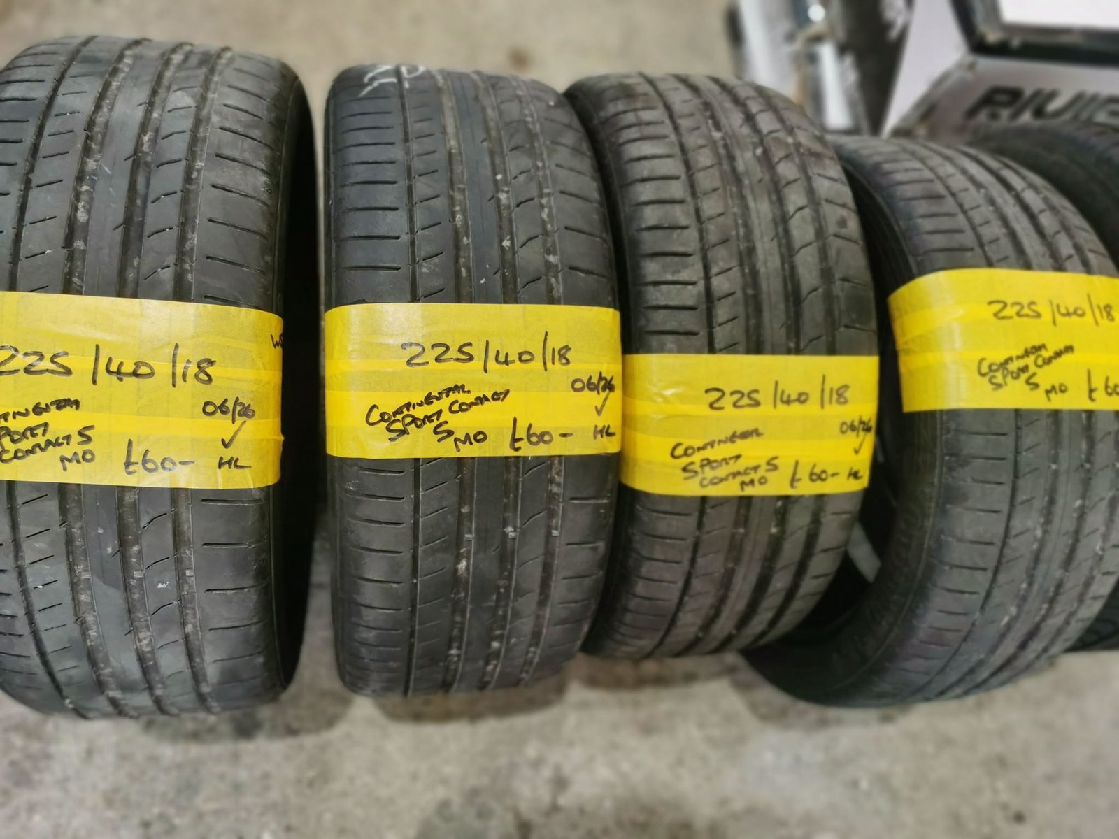 225 40 18 CONTINENTAL SC5 225 / 40 / 18 CONTINENTAL SPORT CONTACT 5 TYRES - FOUR AVAILABLE - Image 1