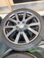 18" GENUINE VOLKSWAGEN R LINE SERRON ALLOY WHEELS / TYRES  - 5 X 112 FITMENT - Image 3